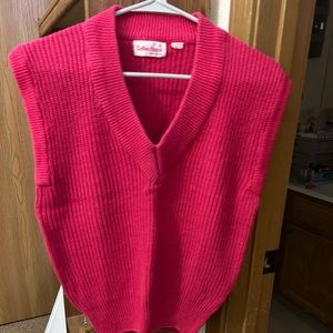 Women’s vintage sweater vest. Beautiful pink color. Rarely worn.